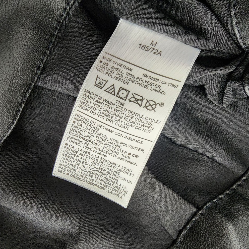 NWT Old Navy Black Faux Leather Wrap Mini Skirt Edgy Chic Womens Size M - Picture 4 of 5